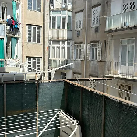 L'appartment Bohemien Apartment Trieste