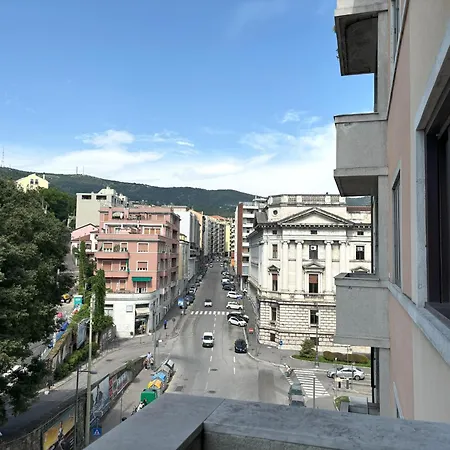 L'appartment Bohemien شقة